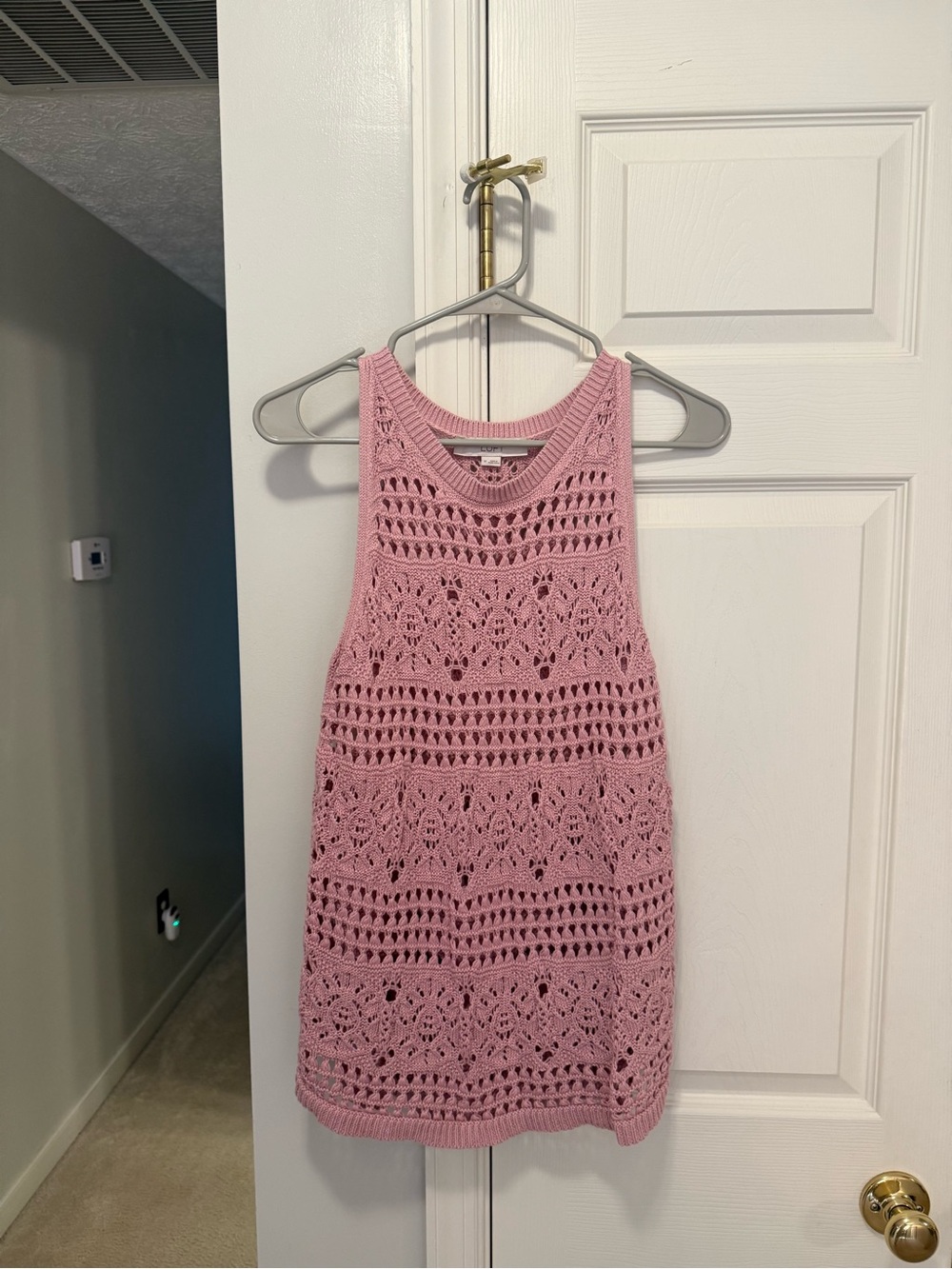 Sleeveless ladies long crochet loft medium Sweater LOFT pink